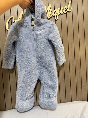 🩷HOST PICK🩷 Nike Light Blue Sherpa Hooded Baby One-Piece
